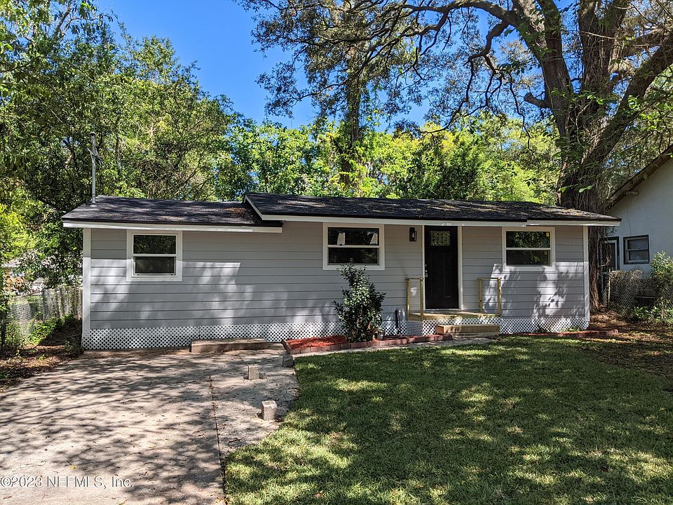 1st image of 4657 MERRIMAC Avenue