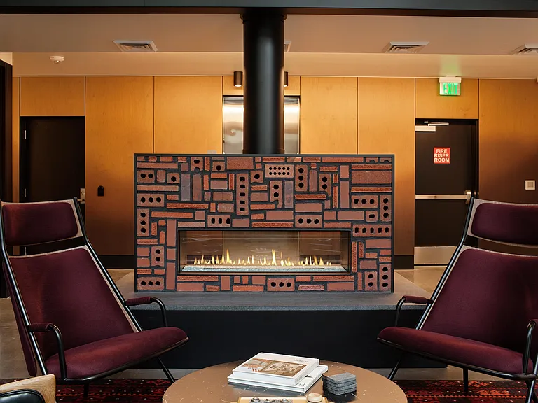 The Lounge