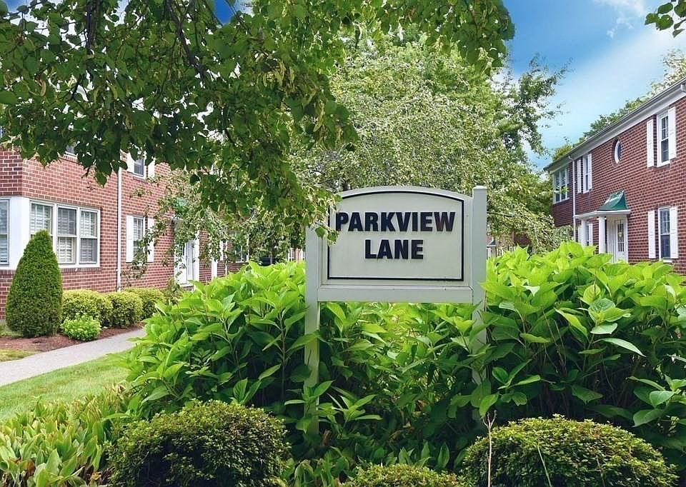 1st image of 3 Parkview Ln APT B