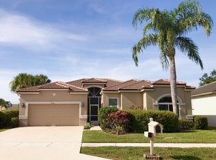8480 Lake Cypress Rd, Lake Worth, FL 33467