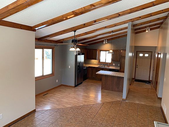 Kitchen / Living Room