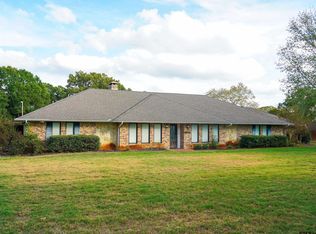 19545 Norfolk Dr, Flint, TX 75762