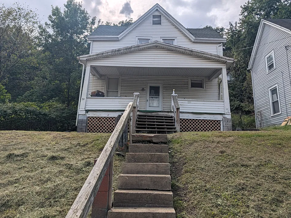 34 Sprague St
