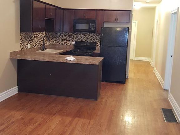 3rd image of 7310 S Greenwood Ave #2