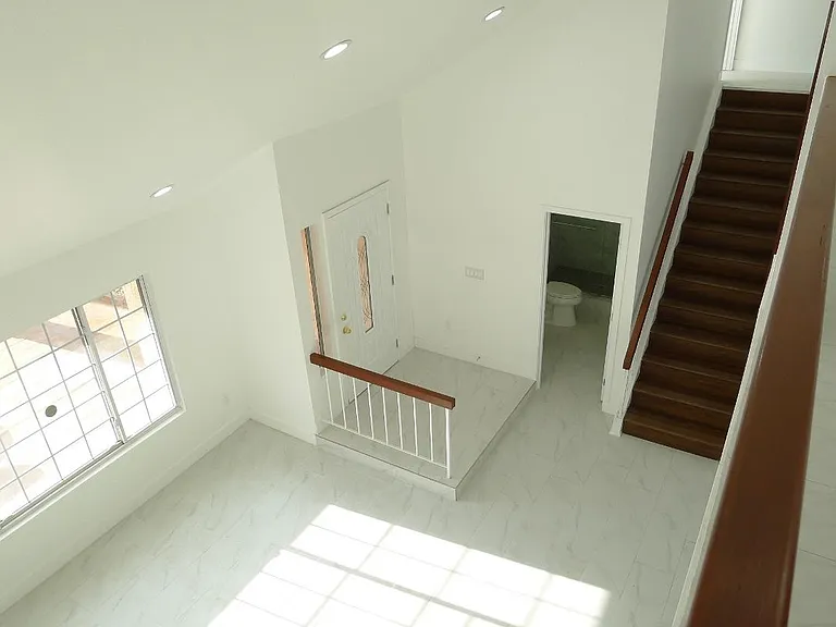 2623 E Maureen St — Photo 21