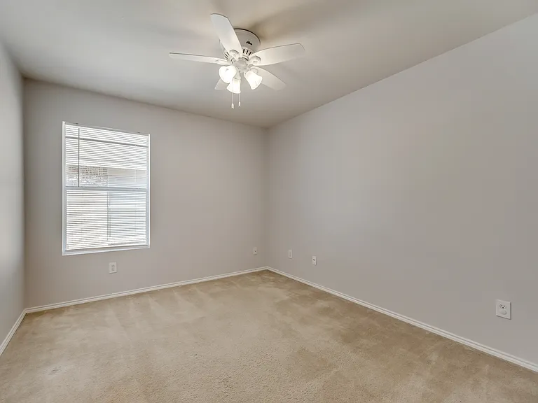 12712 Skeeter Dr — Photo 8