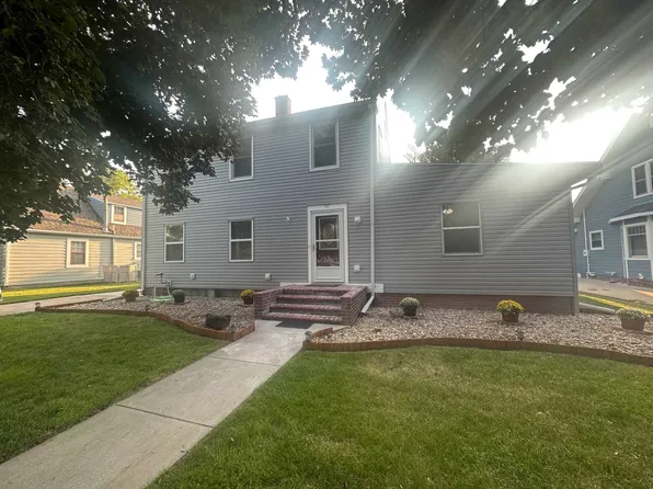 117 N Smith Ave, Minden, NE 68959