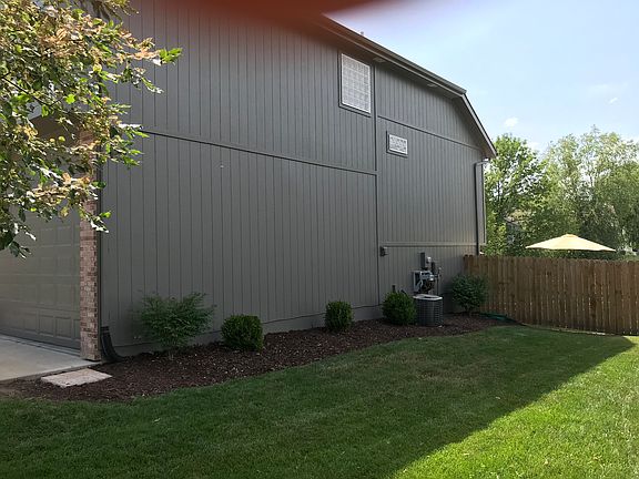 4th image of 812 Lakeview Dr