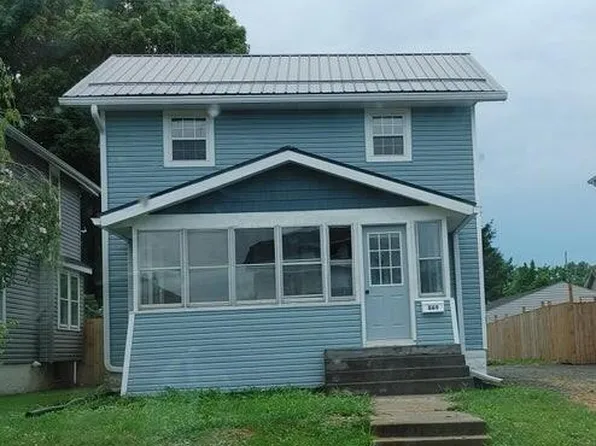 869 Woodrow Ave, Marion, OH 43302