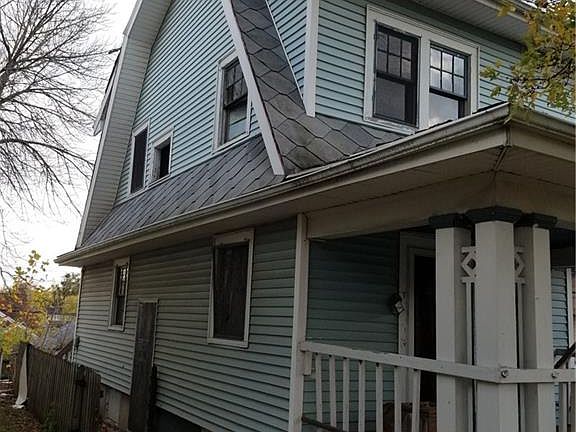 5th image of 100 E Beechwood Ave