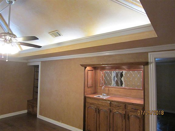 5th image of 2612 Piedra Dr