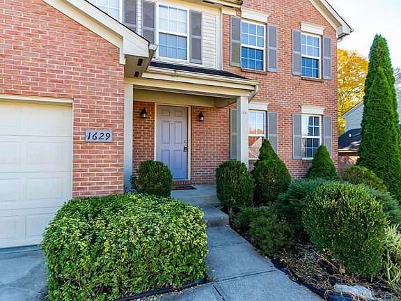 3rd image of 1629 Woodfield Ct
