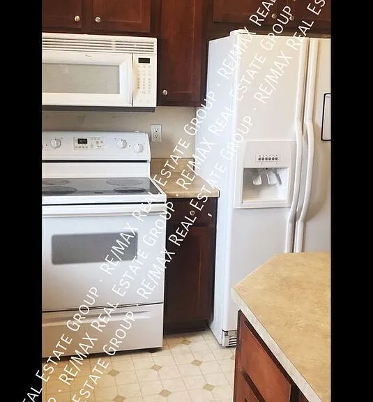 7125 Ash Creek Hts #103 — Photo 3