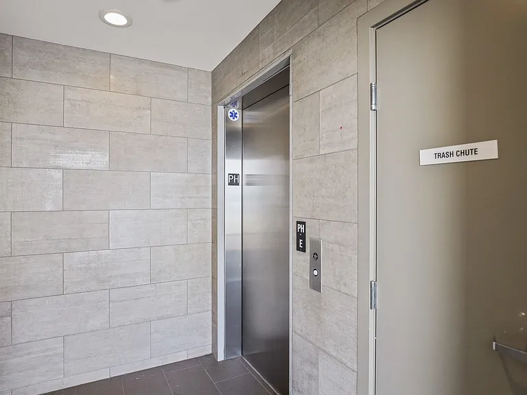 Elevator