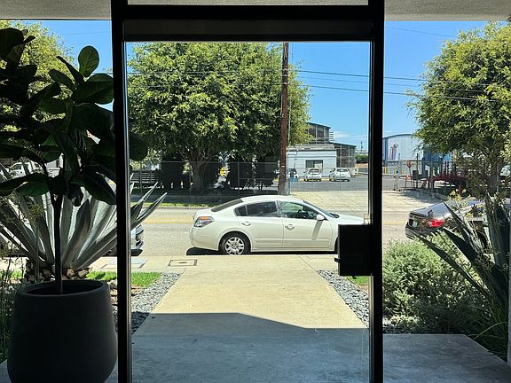 5th image of 1223 S Bundy Dr APT 203