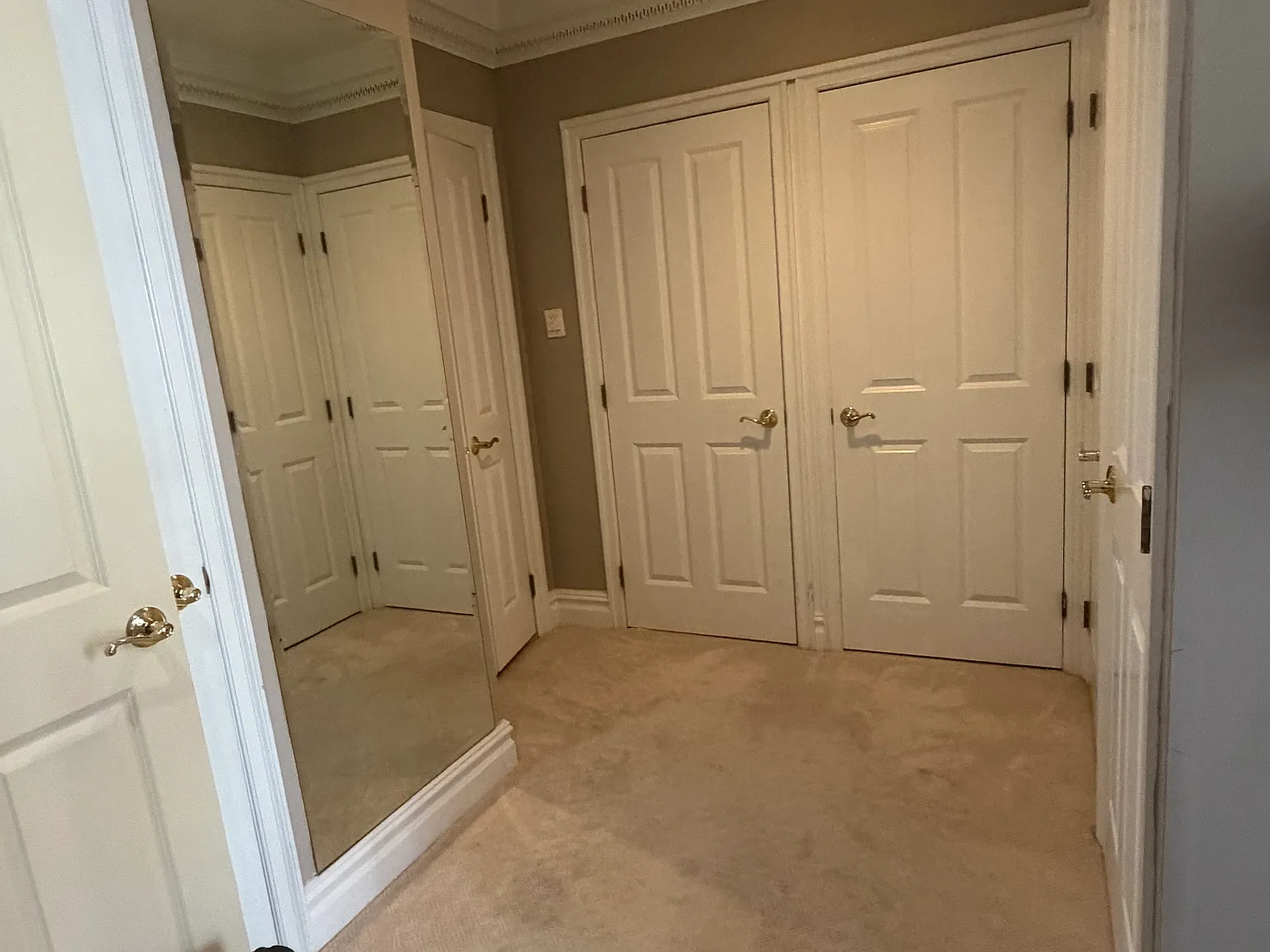 1 bed, 1500 sqft, $3,600 — Photo 4