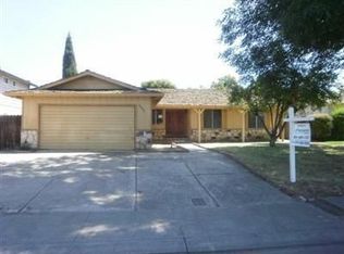 8402 Saratoga Way, Stockton, CA 95209