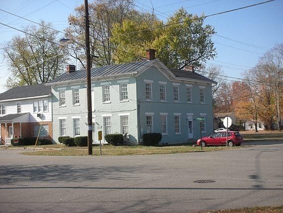 1st image of 233 Augusta St