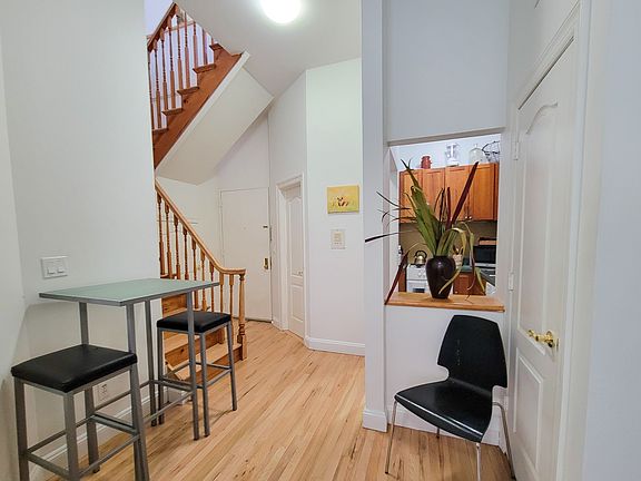 3rd image of 344 E 51st St APT 4B