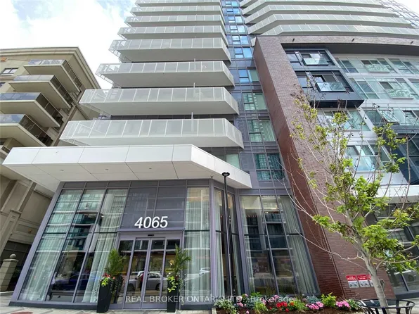 4065 Confederation Pkwy #2212, Mississauga, ON L5B 0L4