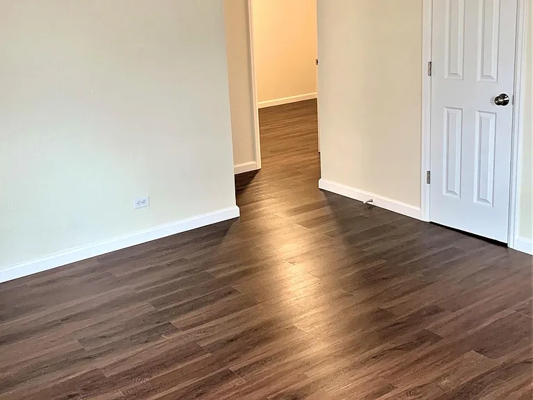 2630 N Olive St — Photo 6