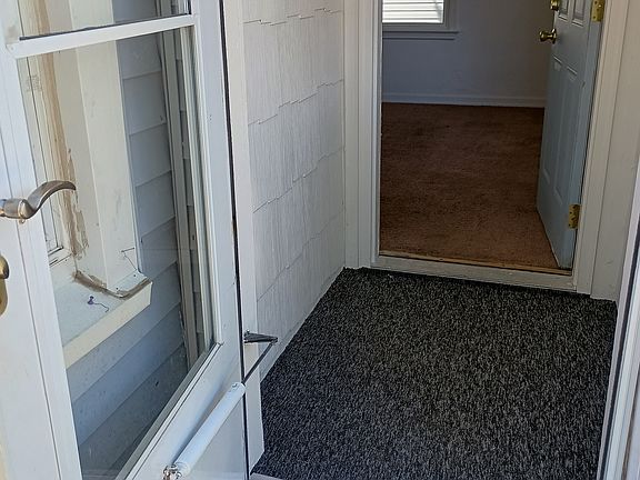 3rd image of 1805 Cheyenne Pl