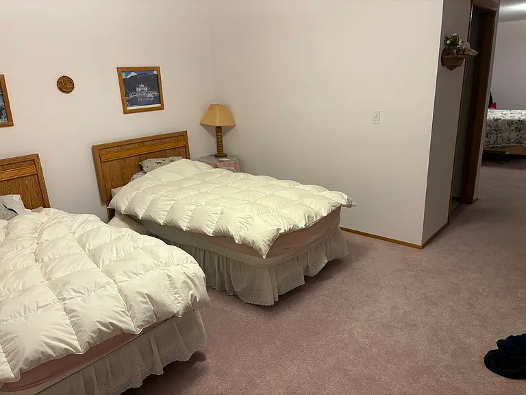 8089 Icicle Rd — Photo 16