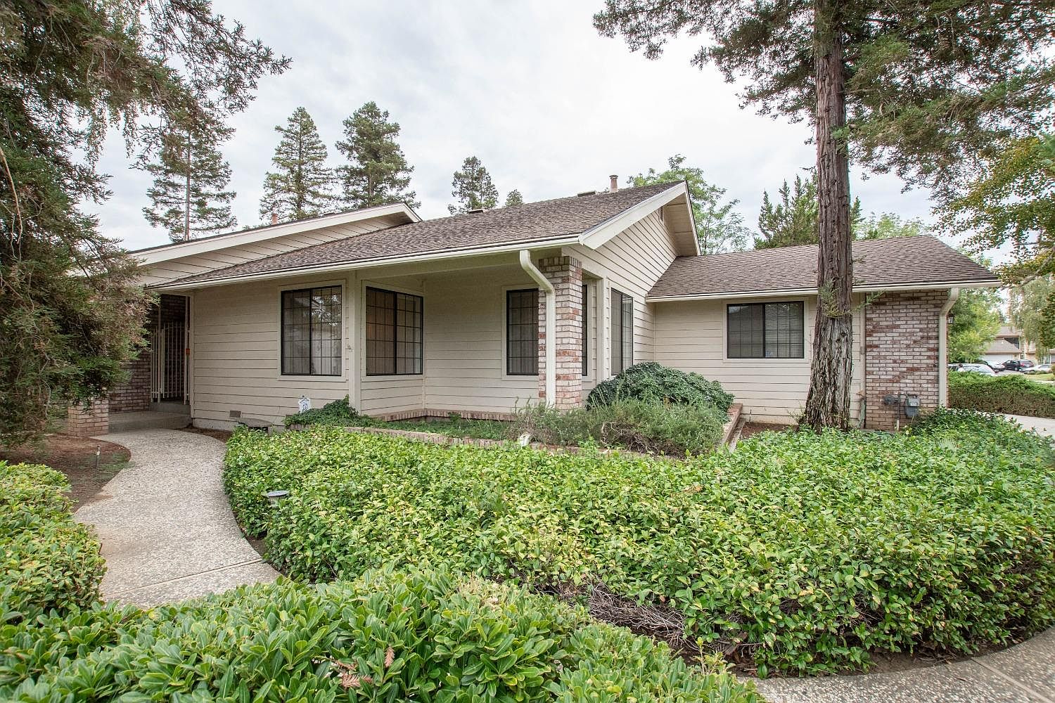 725 Fairview Dr, Woodland, CA 95695 Zillow