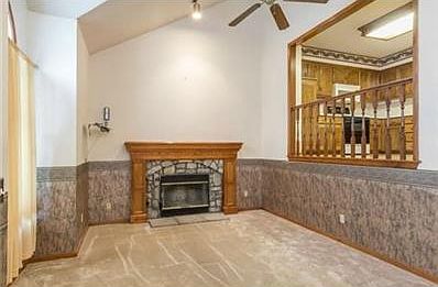 3rd image of 7805 N Seymour Ct