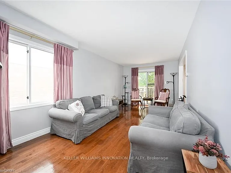 8 Buss Ct — Photo 11