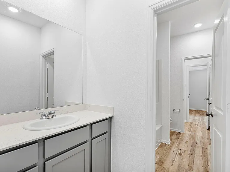 31546 Beacon Cove Trl — Photo 26