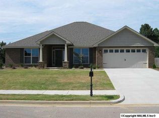 532 Summer Cove Cir NW, Madison, AL 35757