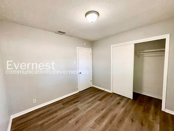 7121 Flounder Dr — Photo 12
