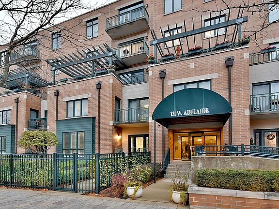 3rd image of 131 W Adelaide St Unit 108