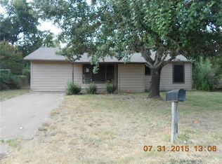906 Marengo St, Cleburne, TX 76033