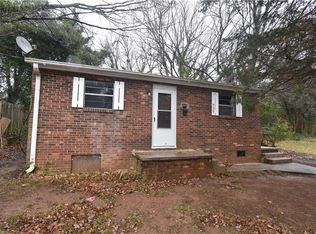 525 N Graham Ave, Winston Salem, NC 27101