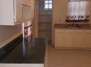 63 Oak Ave, Irvington, NJ 07111