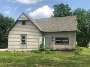 508 S Water St, Saint Joseph, IL