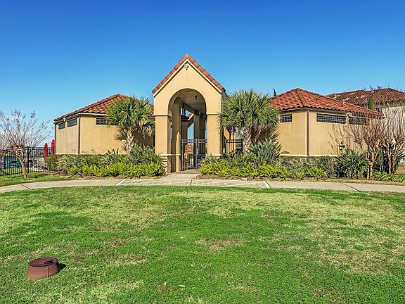 5th image of 619 Constellation Blvd