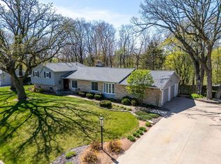 411 Indian Hills Dr, Waterloo, WI 53594