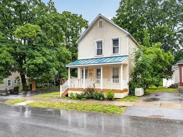 11 Granite Street, Saratoga Springs, NY 12866