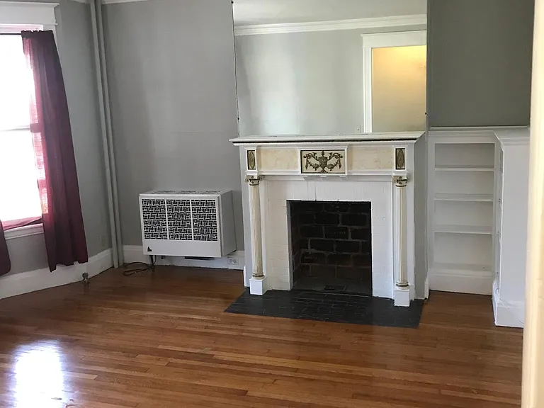 22 S Main Ave #1 — Photo 1