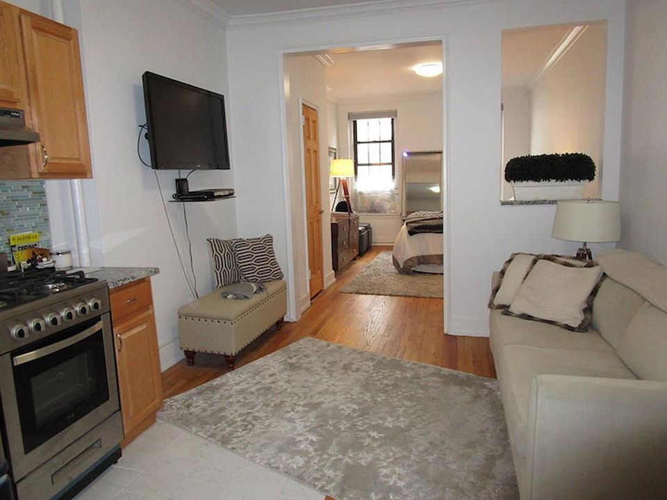 1st image of 103 Sullivan St APT 3A