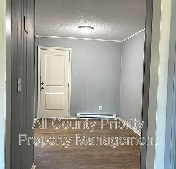1706 Carolina St E #A — Photo 4