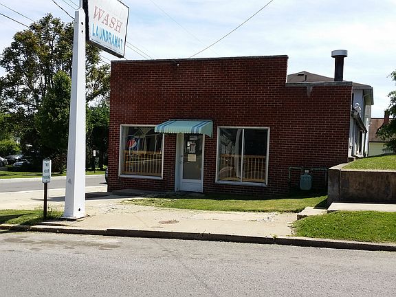 3rd image of 131 S Florida St