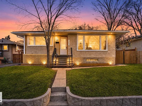 10409 83rd St NW, Edmonton, AB T6A 3P2