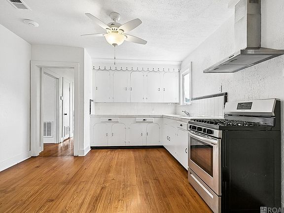 5th image of 425 Riverlon Ave