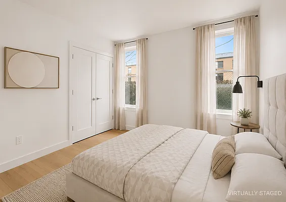 Bedroom, photo 2