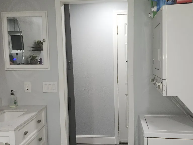 111 Summit Dr — Photo 12