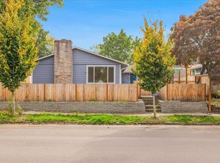 717 W 17th St, Vancouver, WA 98660